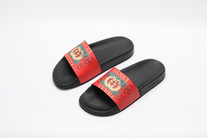 GUC LEATHER SLIDE