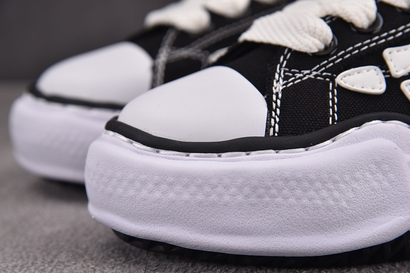 A*iri x MMY Sneakers