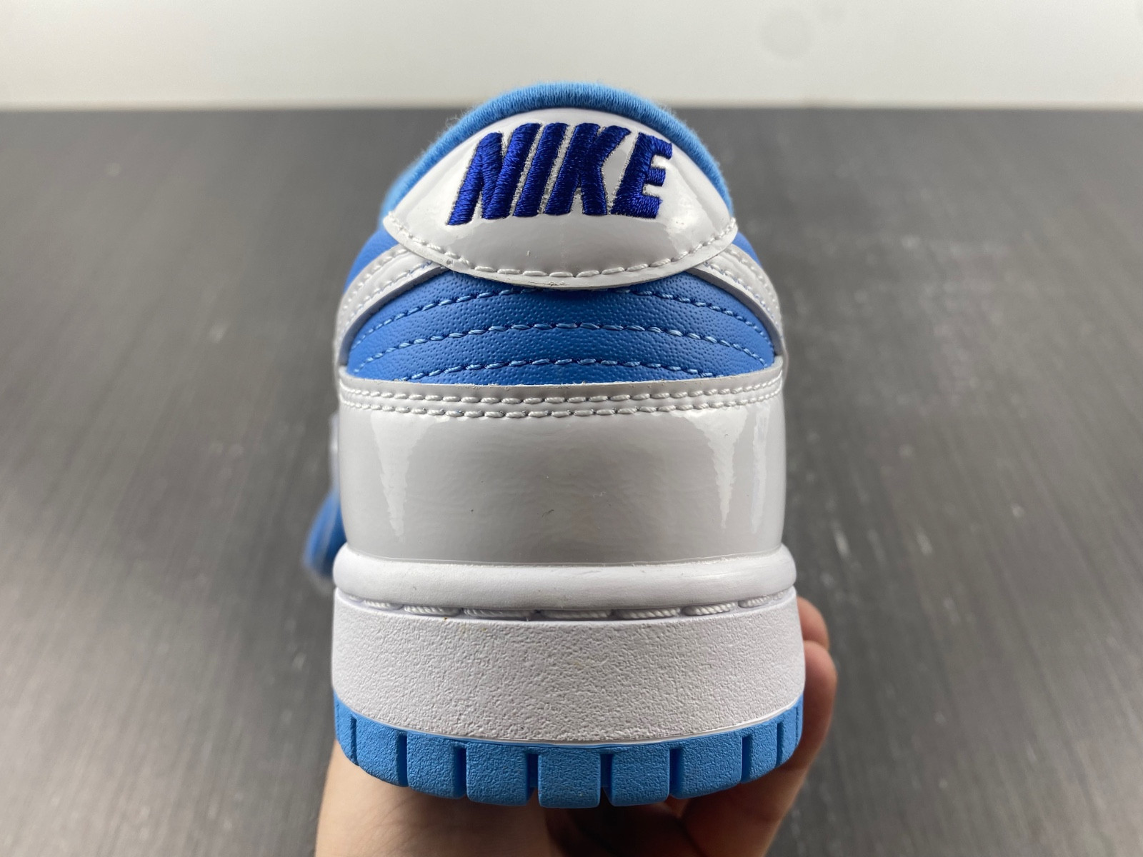 Nike Dunk Low Reverse UNC (W) DJ9955-101