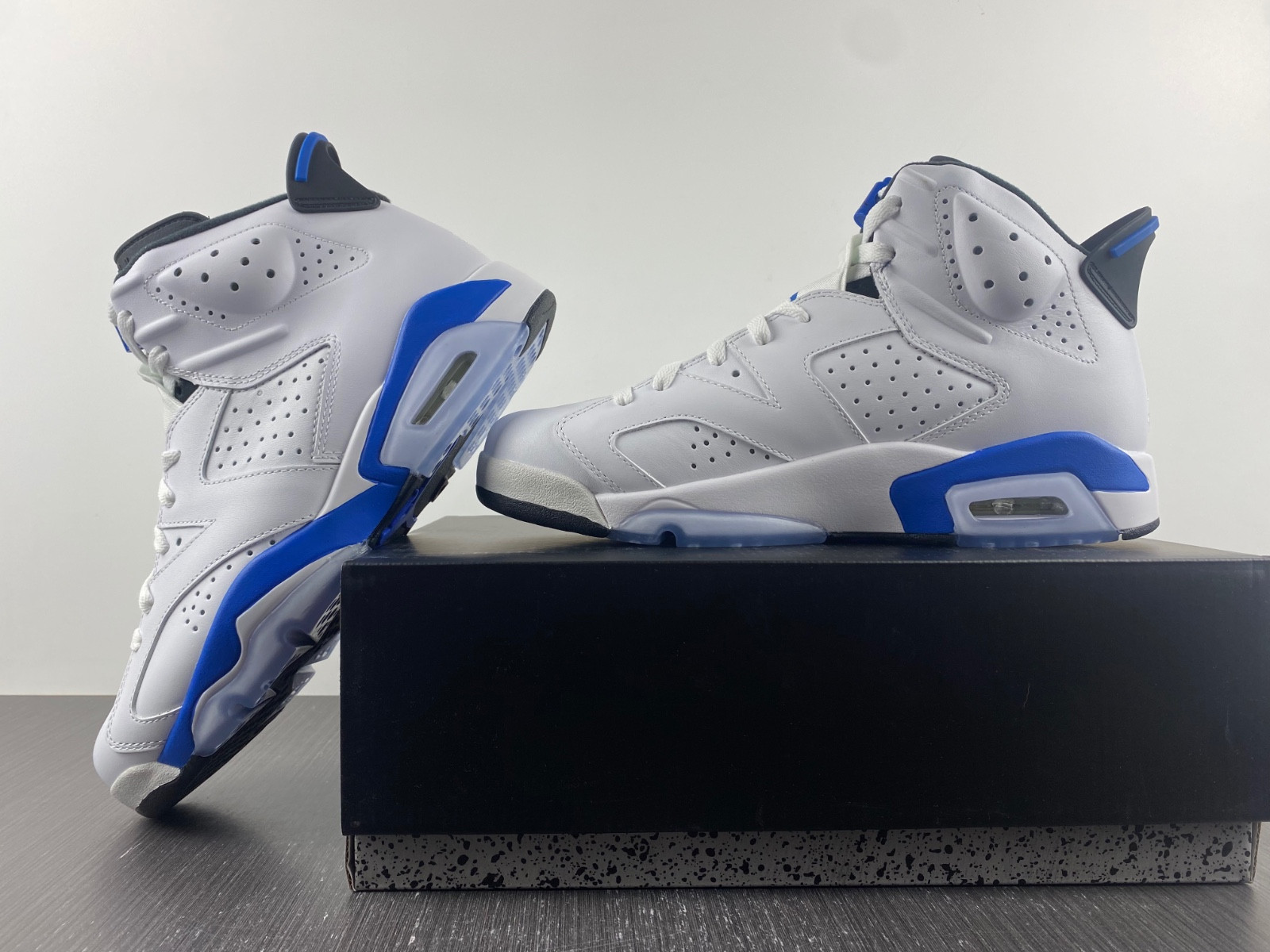 Jordan 6 Retro Sport Blue (2014) 384664-107
