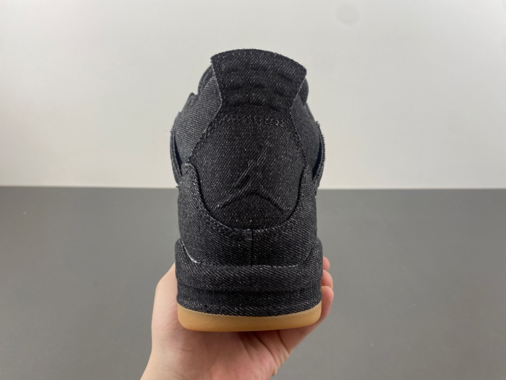 Leu*s x air jordan 4 “taupe haze”a02571-001