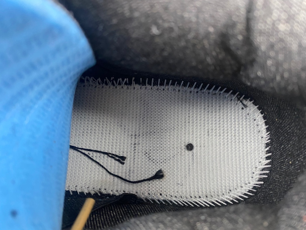 Leu*s x air jordan 4 “taupe haze”a02571-001