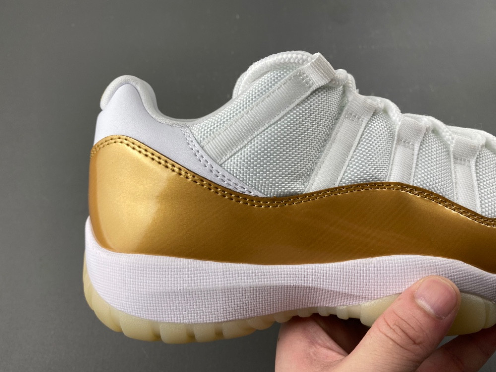 Air Jordan 11 Retro Low "Mother