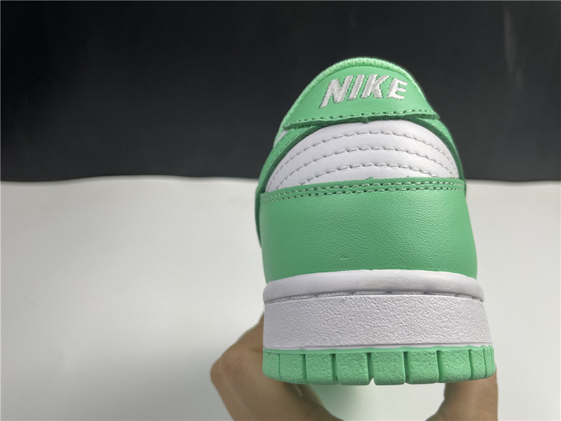 NIKE DUNK LOW GREEN GLOW DD1503-105