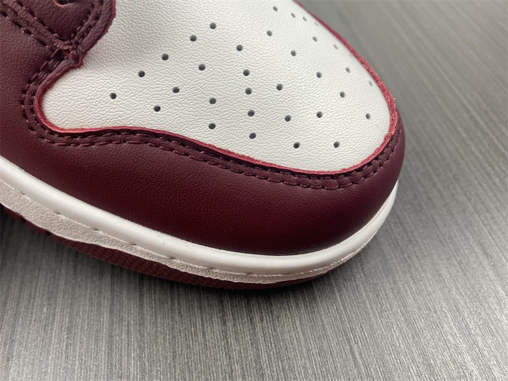 NIKE DUNK LOW “BORDEAUX” DD1503-108