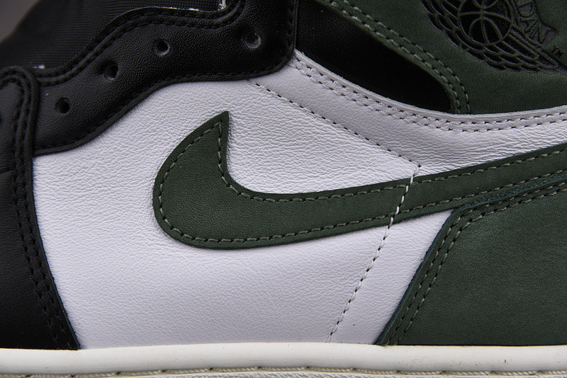 Jordan 1 Retro High Clay Green 555088-135