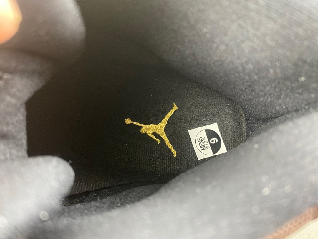 Air Jordan 11 ‘Gamma Mocha’