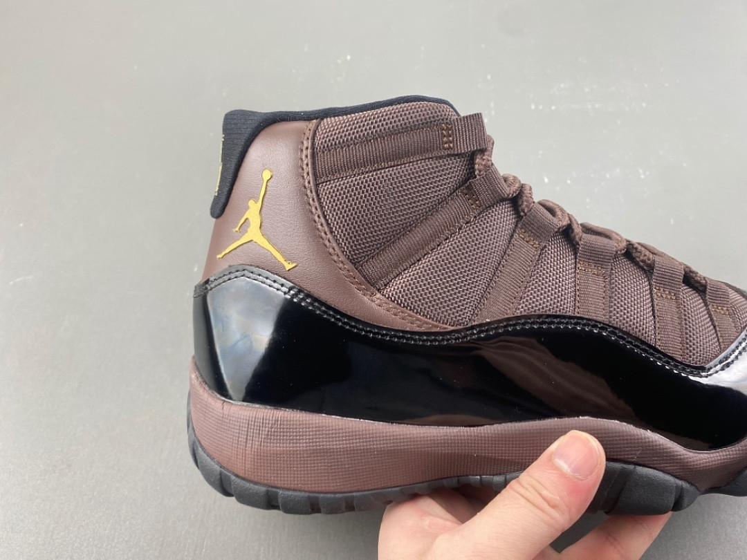 Air Jordan 11 ‘Gamma Mocha’