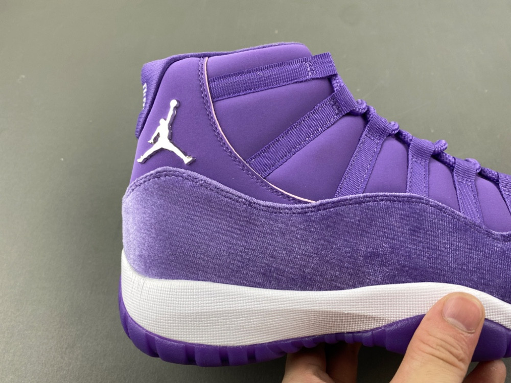 Air Jordan 11 Purple Rain Prince