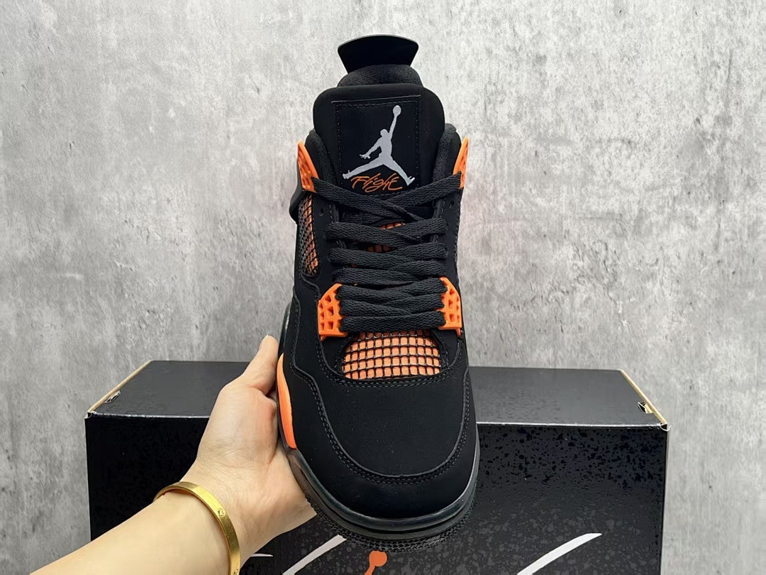Air Jordan 4 Retro “Orange Thunder”