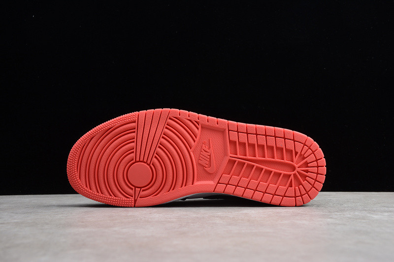 Jordan 1 Low Obsidian Ember Glow 553558-481