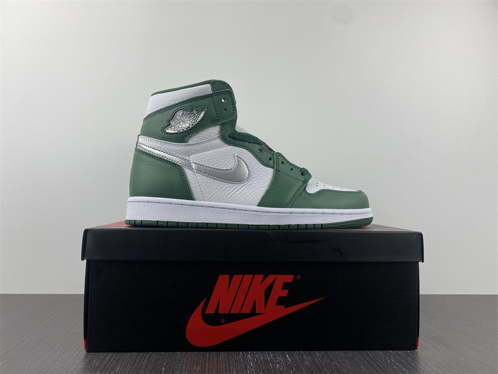 Air Jordan 1 High OG “Gorge Green” DZ5485-303