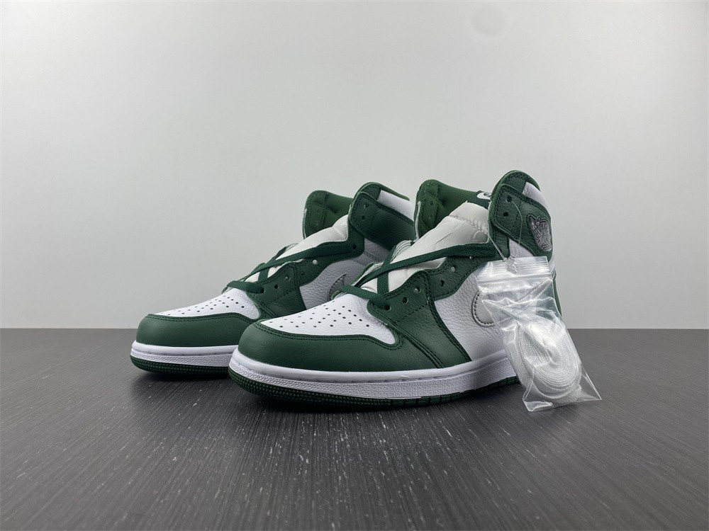 Air Jordan 1 High OG “Gorge Green” DZ5485-303
