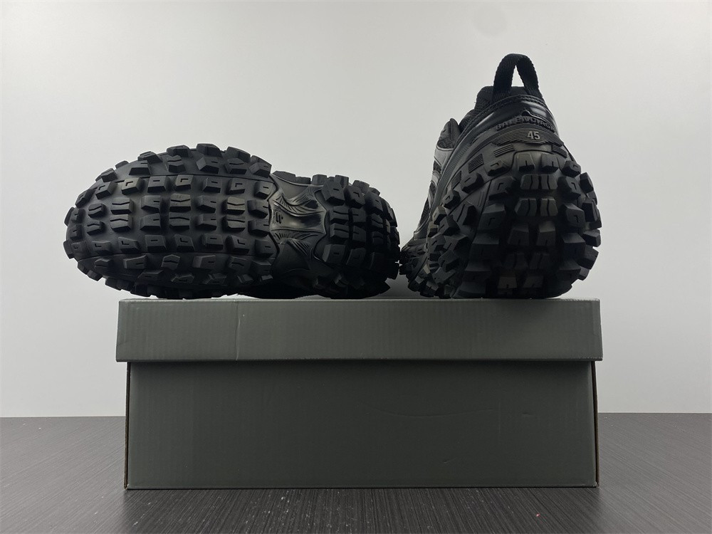 Ba*len*cia*ga bouncer chunky-sole sneakers