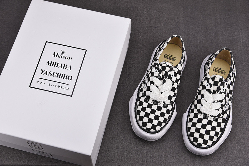 Ma*s*n mihara sneakers