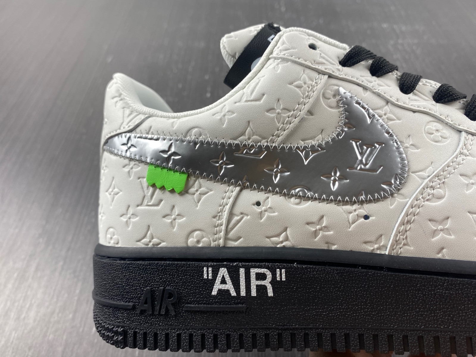 NIKE AIR FORCE 1 LOW BY VIRGIL ABLOH