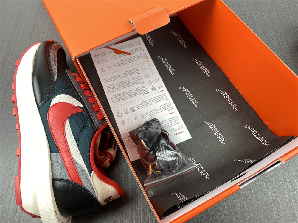 Nike LD Waffle sacai Undercover Maroon DJ4877-300