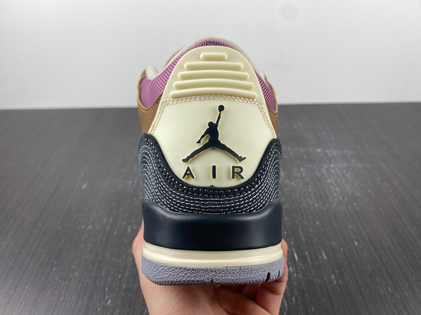 Air Jordan 3 SE Winterized DR8869-200