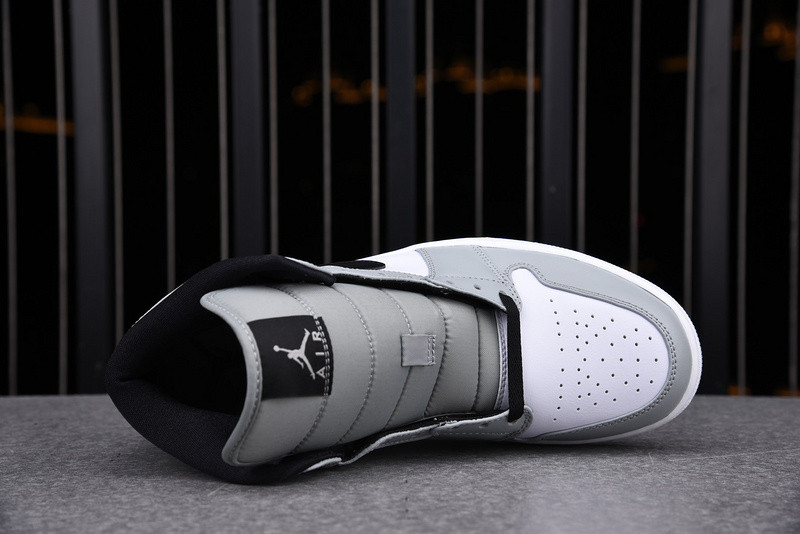 Air Jordan 1 Mid Smoke Grey 554724-092