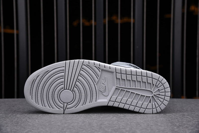 Air Jordan 1 Mid Smoke Grey 554724-092