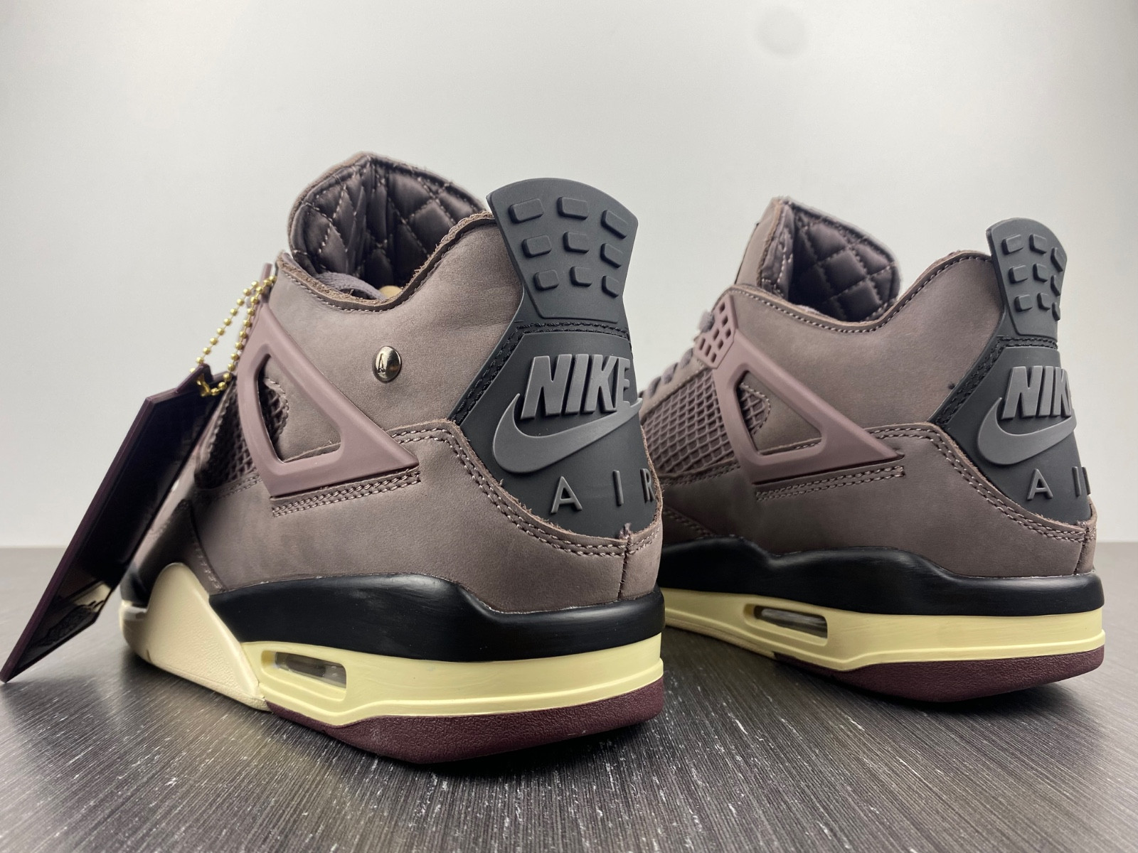 Jordan 4 Retro A Ma Maniére Violet Ore DV6773-220