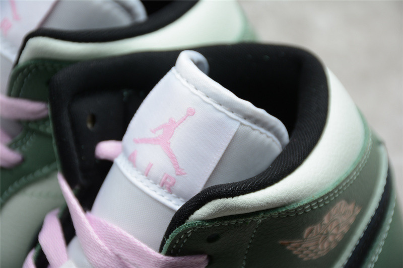 Jordan 1 Mid Dutch Green (W) CZ0774-300