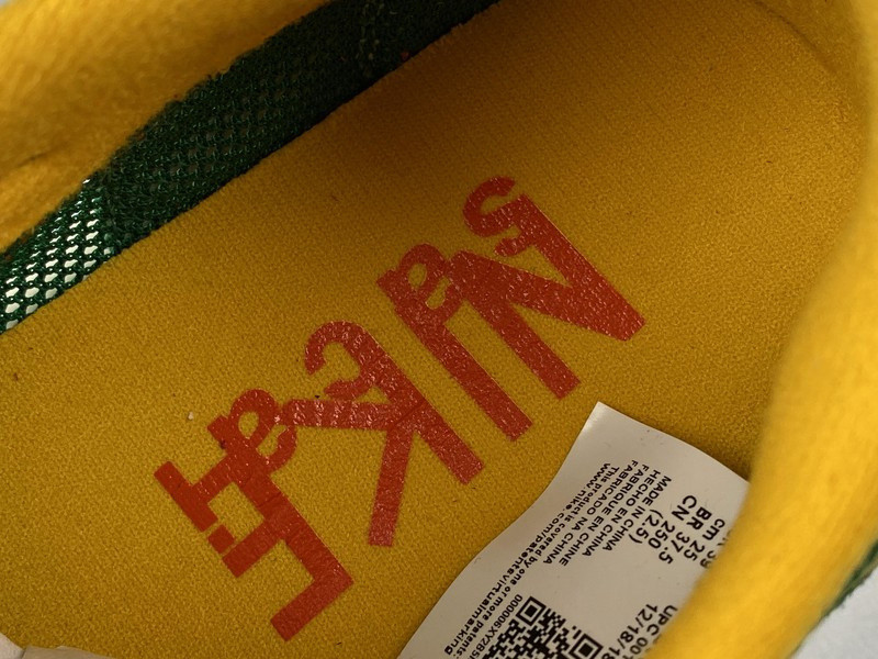 NIKE LD WAFFLE X SACAI PINE GREEN BV0073-301