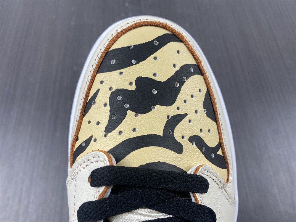 JORDAN 1 LOW OG YEAR OF THE TIGER DH6932-100