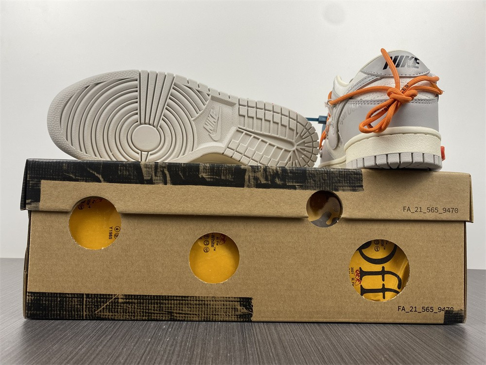 NIKE DUNK LOW OW LOT 44 OF 50 DM1602-104