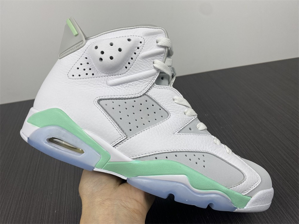 Air Jordan 6 WMNS “Mint Foam” DQ4914-103