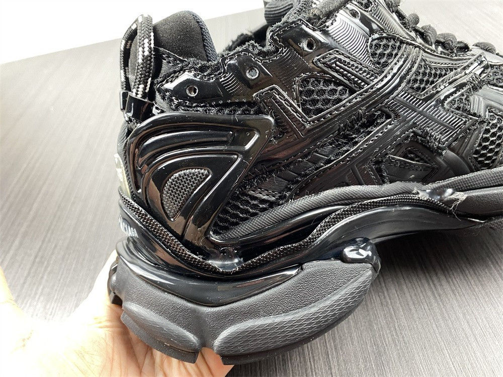 Ba*len*cia*ga runner 677493-w3ra9-1090