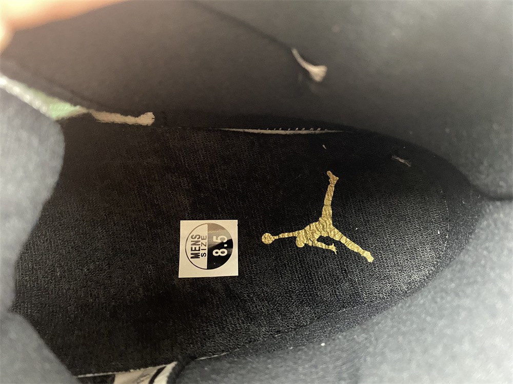 Air Jordan 11 Retro Platinum Tint 378037-016