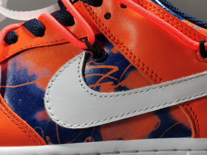 OW X FUTURA X NIKE SB DUNK LOW FLURO ORANGE/BLUE DD0856-801