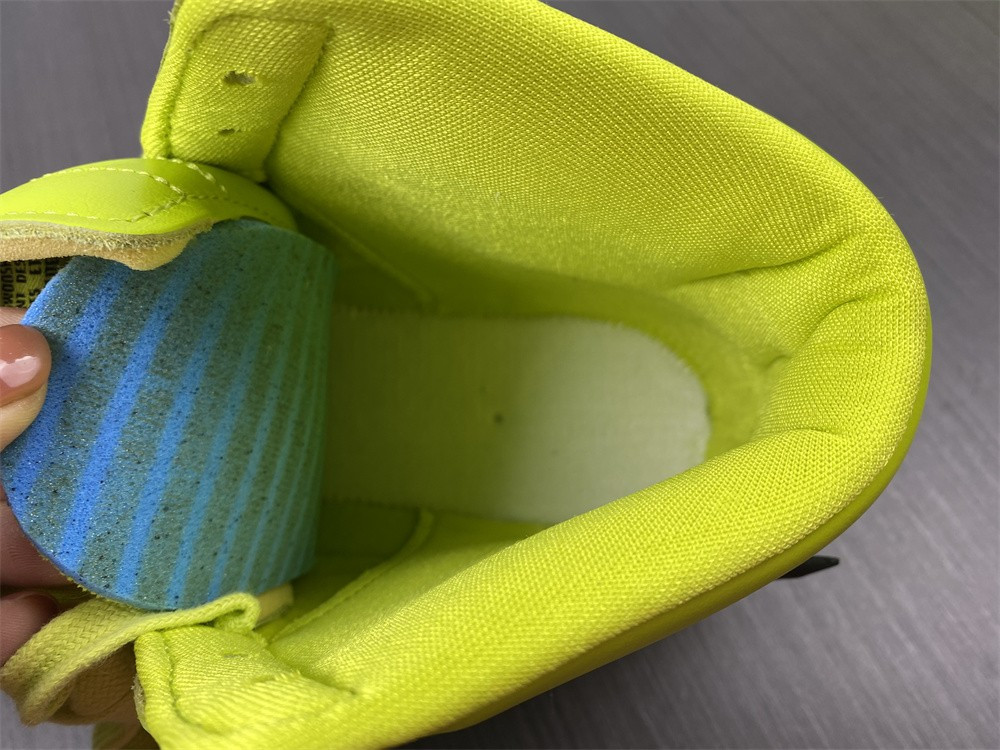 Nike Dunk High AMBUSH Flash Lime CU7544-300