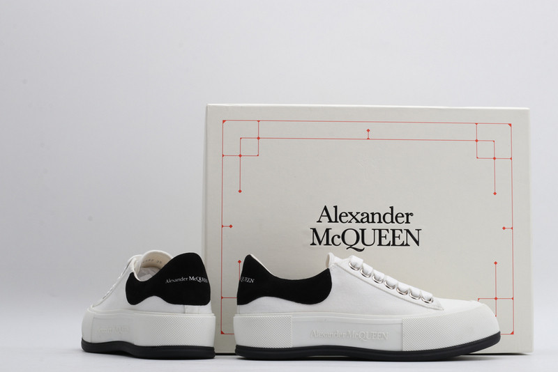 a1exa*der Mcqv*en sneaker