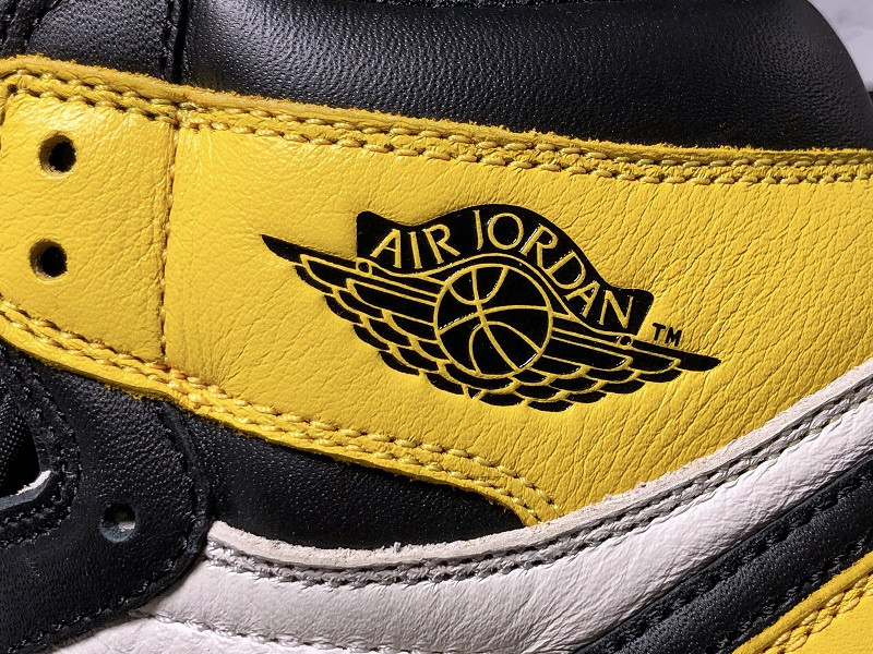 AIR JORDAN 1 YELLOW TOE AJ1 OG AR1020-700