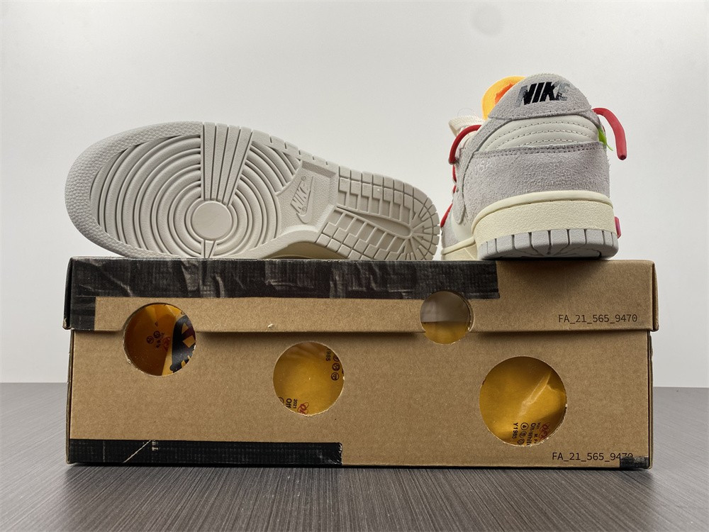 NIKE DUNK LOW OW LOT 40 OF 50 DJ0950-103