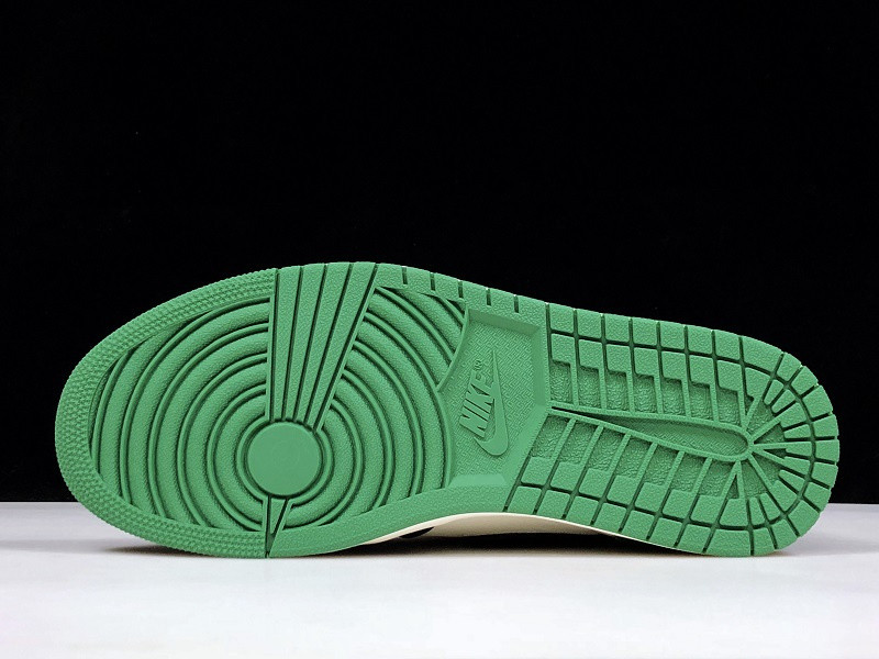 AIR JORDAN 1 RETRO HIGH PINE GREEN 555088-302