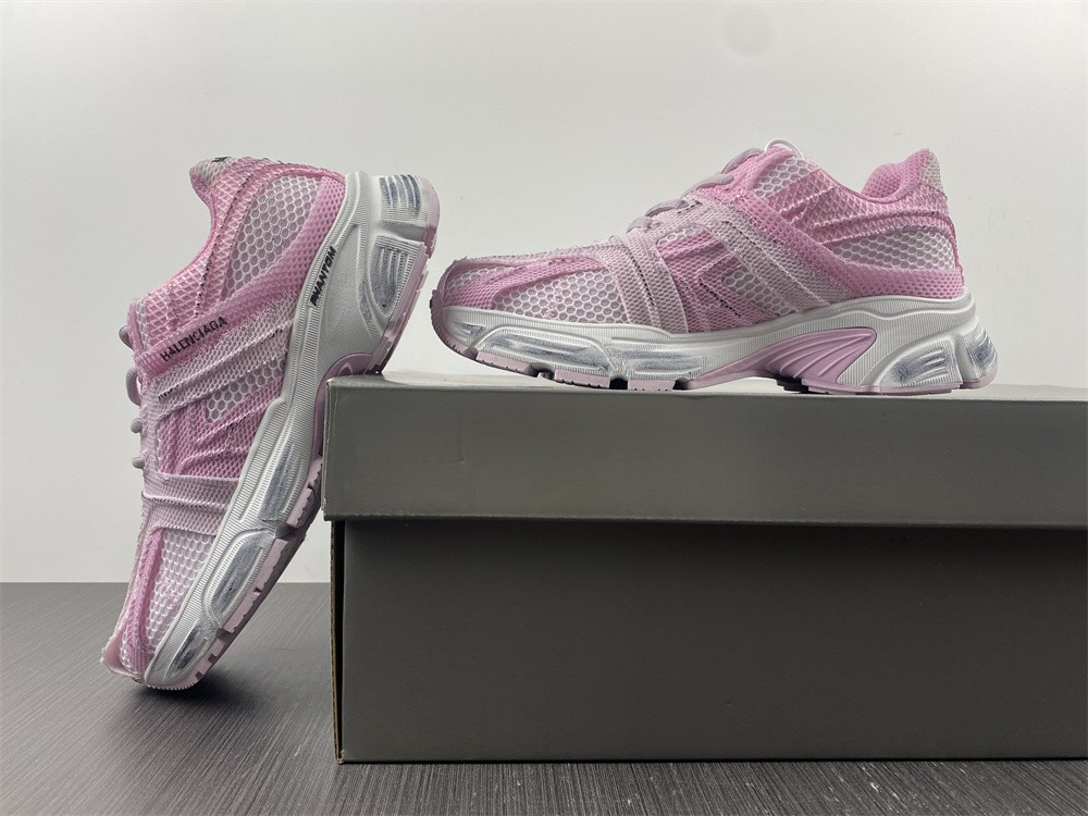 Ba*len*cia*ga phantom sneaker
