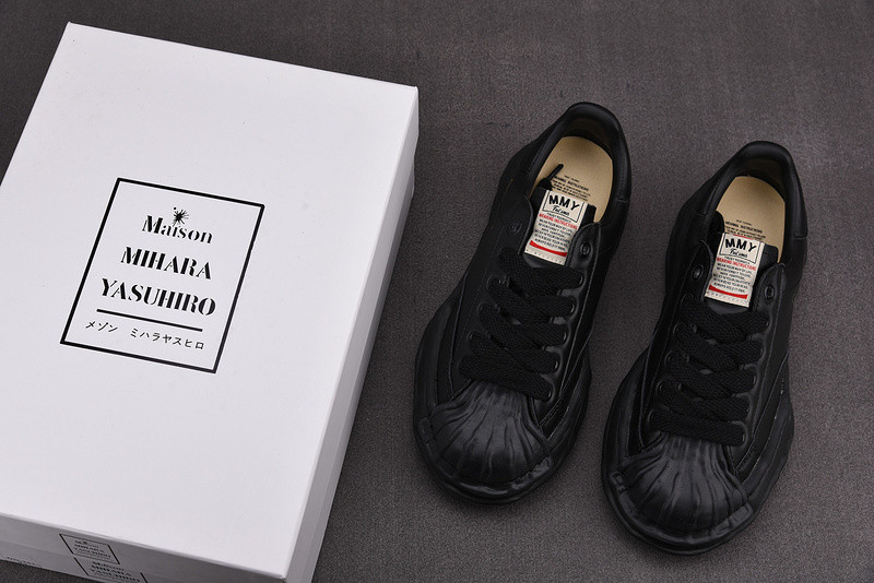 Ma*s*n mihara sneakers