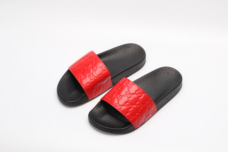 GUC LEATHER SLIDE
