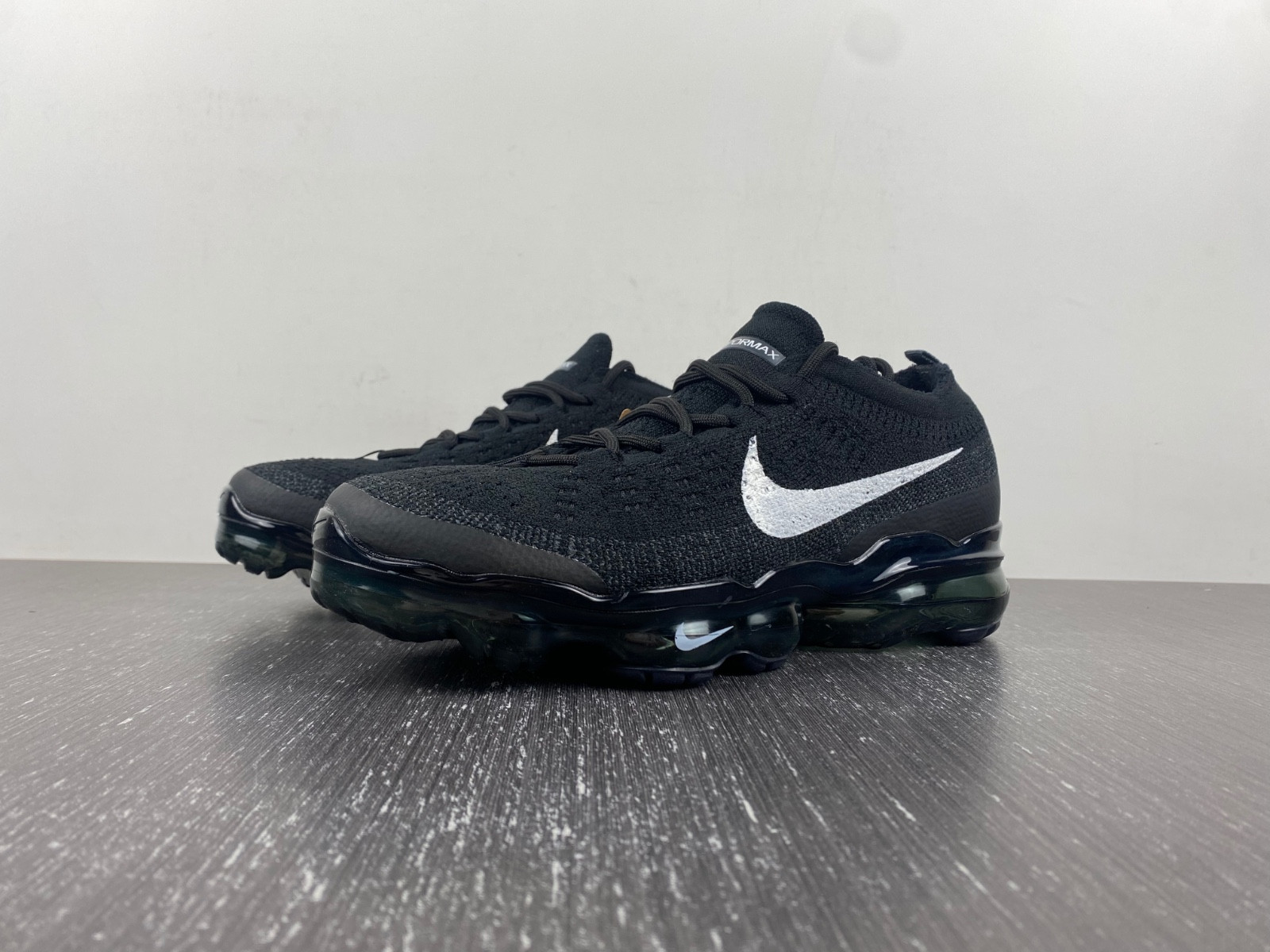 Nike Air VaporMax 2023 Flyknit Black White DV6840-002