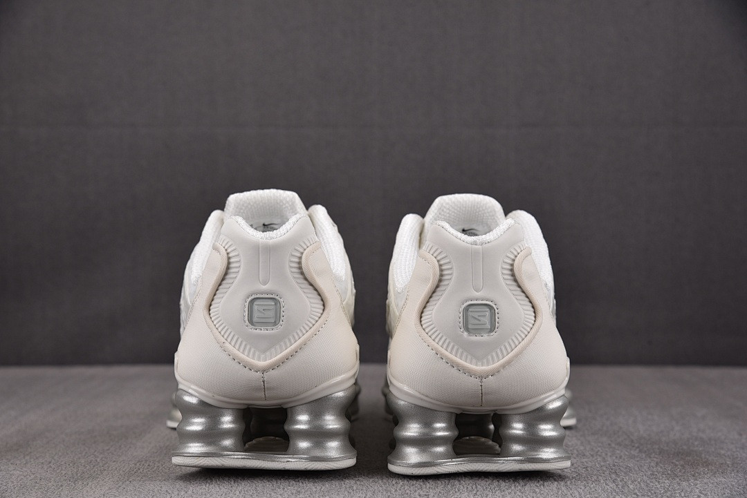 Nike Shox TL "Sail" | AR3566-103