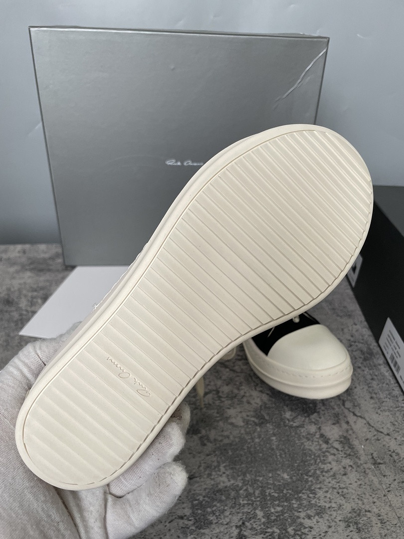 RICK 0WENS SNEAKERS