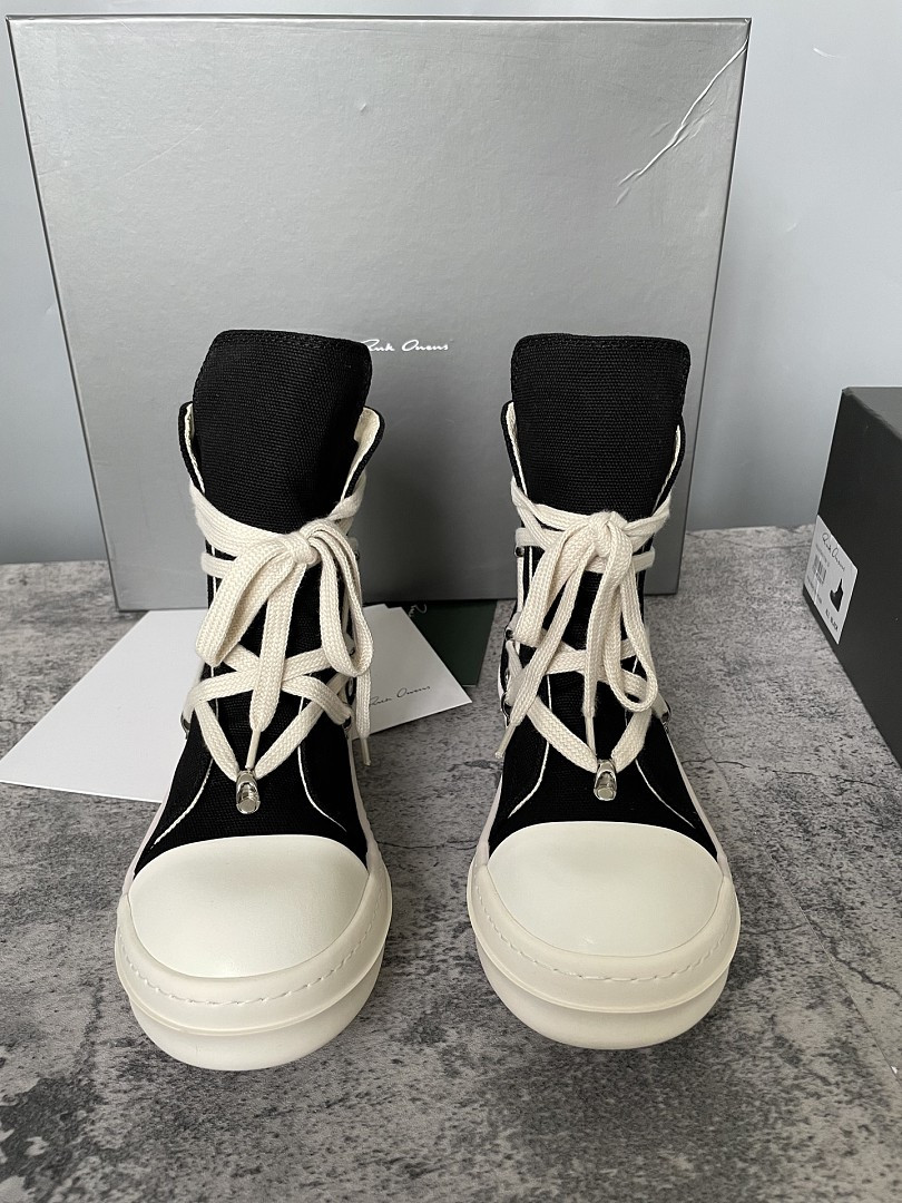 RICK 0WENS SNEAKERS