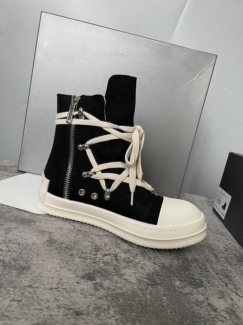 RICK 0WENS SNEAKERS