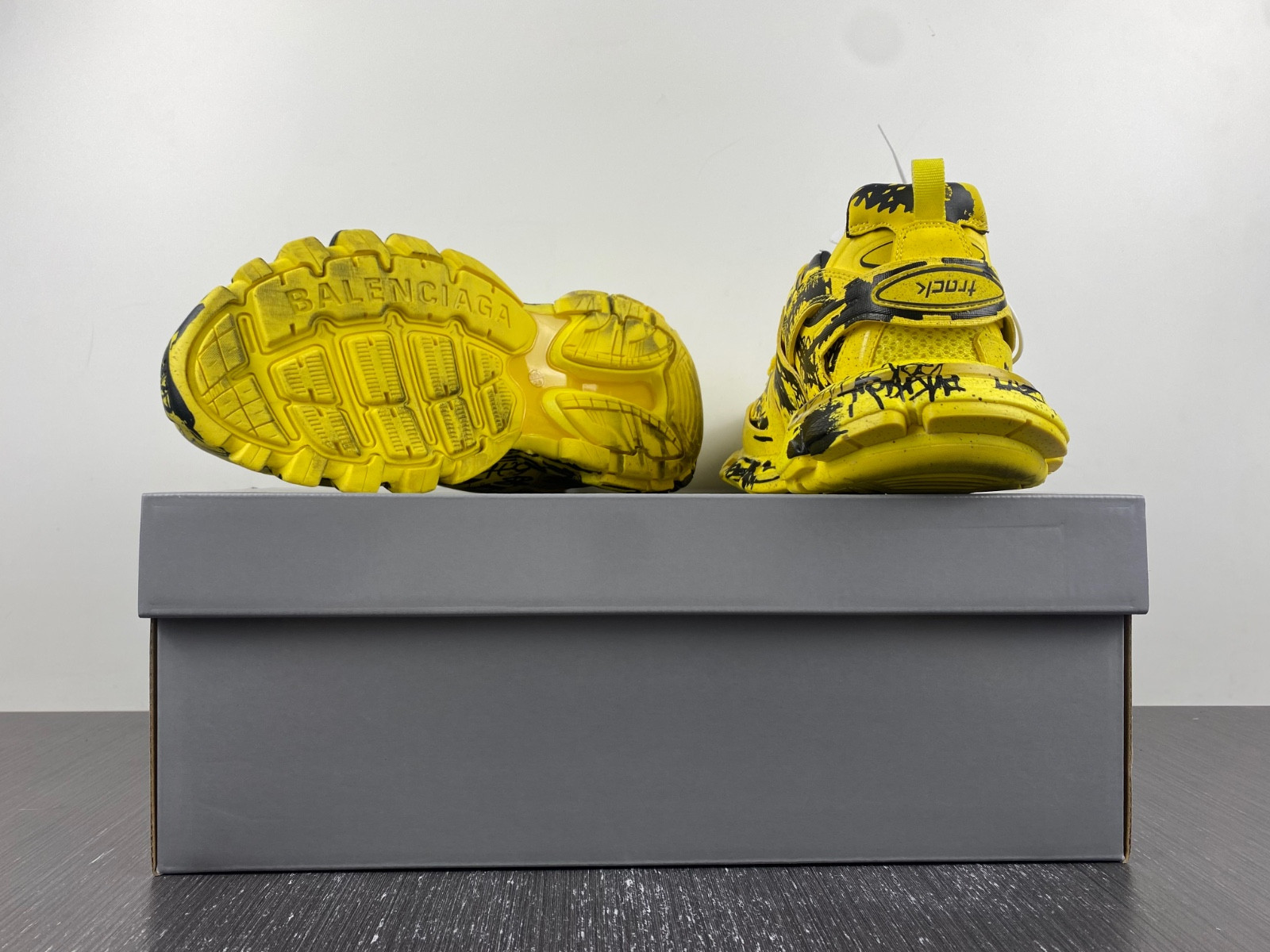 Ba*len*cia*ga track trainer 542023 w3rra 7810