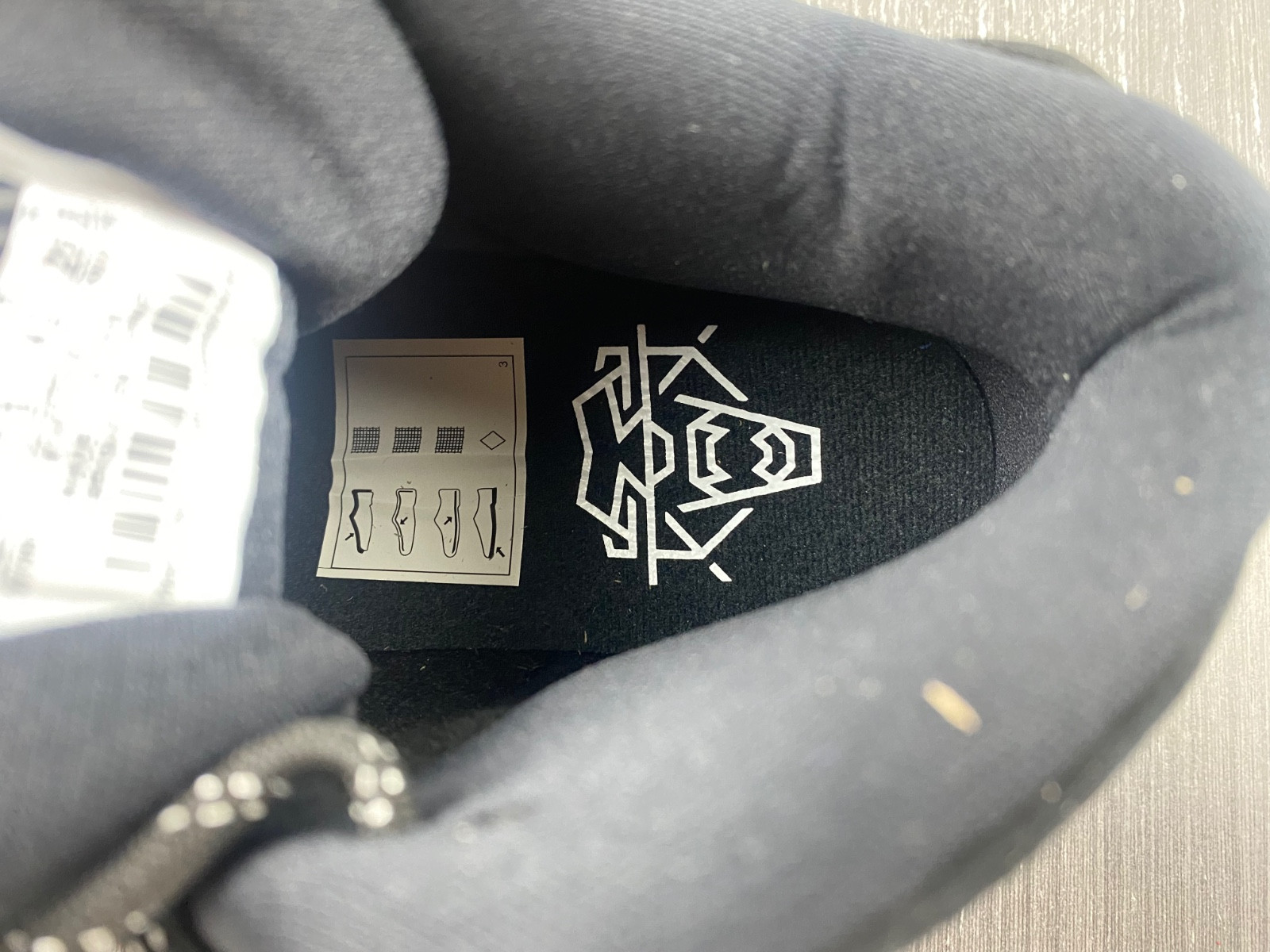 Jordan 13 Retro Black Cat - 414571-011