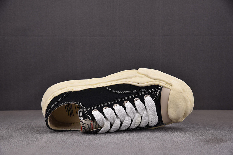 Ma*s*n mihara sneakers