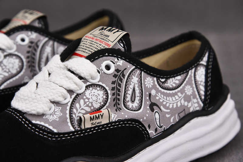 Ma*s*n mihara sneakers